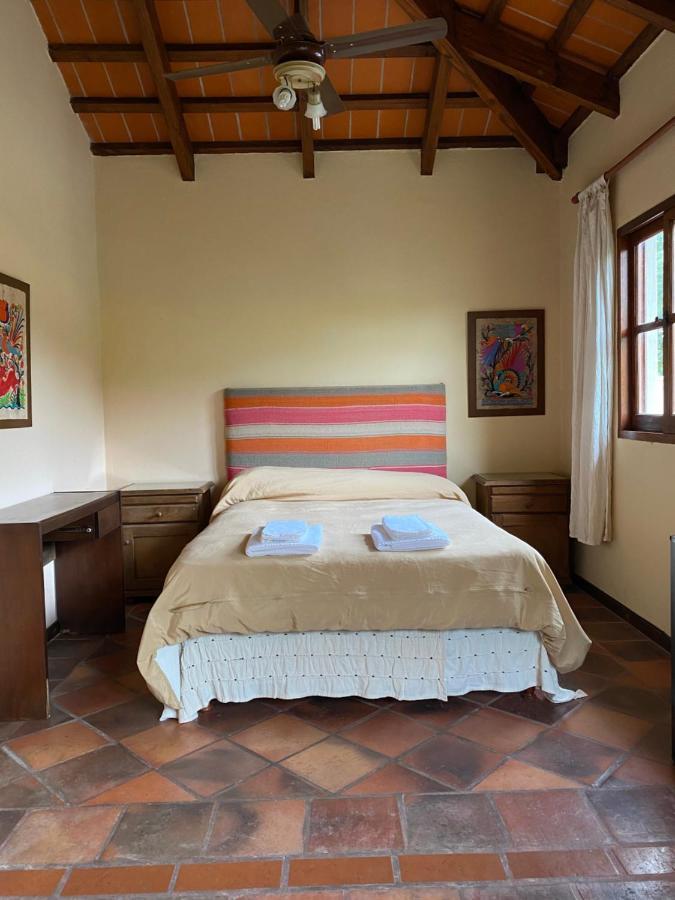 Hotel Torrontes San Lorenzo  Eksteriør billede