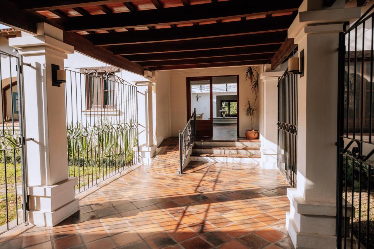 Hotel Torrontes San Lorenzo  Eksteriør billede